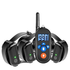Waterproof and rechargeable dog training collar for 3 dogs Waterproof and rechargeable dog training collar for 3 dogs